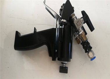 Pegangan Ergonomis Poly Polyurethane Spray Gun Dengan Nozzle 1.6mm